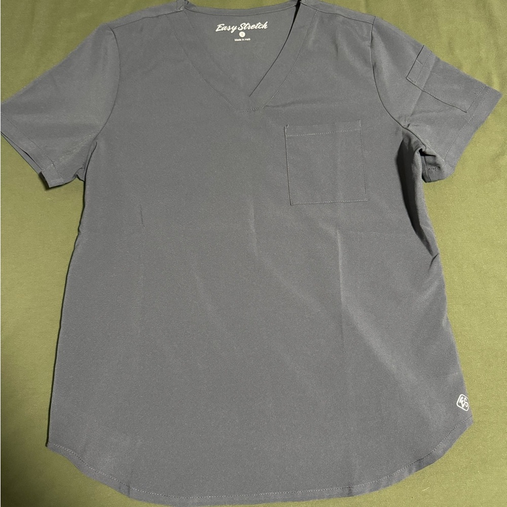 Easy STRETCH Chloe Women's 3-Pocket V-Neck Tuck-In Scrub Top